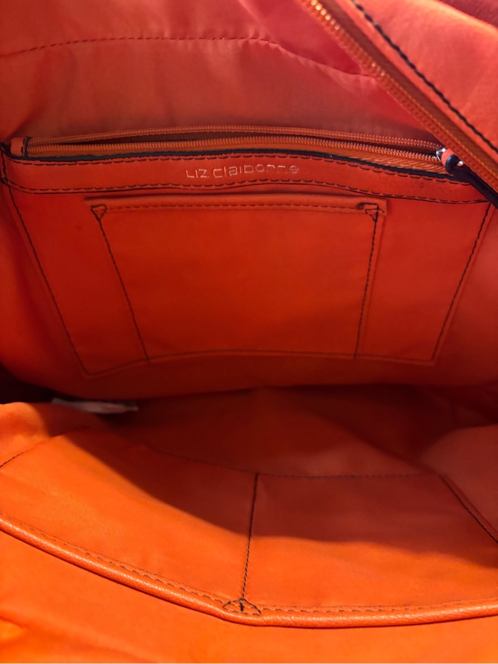 Liz Claiborne Women's Shoulder Bag in Coral Orange Leather-Style - Picture 10 of 16
